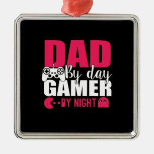 Daddy spendet Vater by Day Gamer by Night Ornament Aus Metall