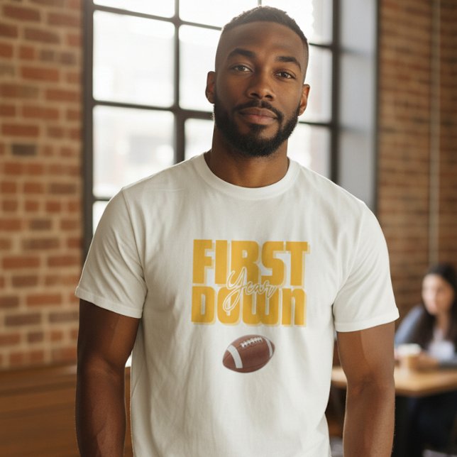 Daddy's Football First Year Down Graphic Tee (Von Creator hochgeladen)