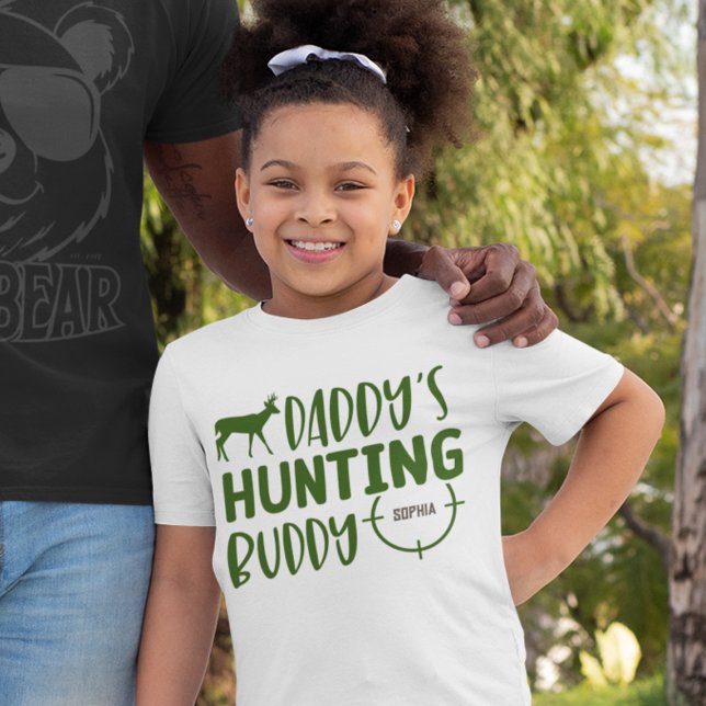 Daddy's Hunting Buddy | T-Shirt (Von Creator hochgeladen)