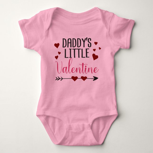 "Daddy's small Valentine" Baby Strampler (Vorderseite)
