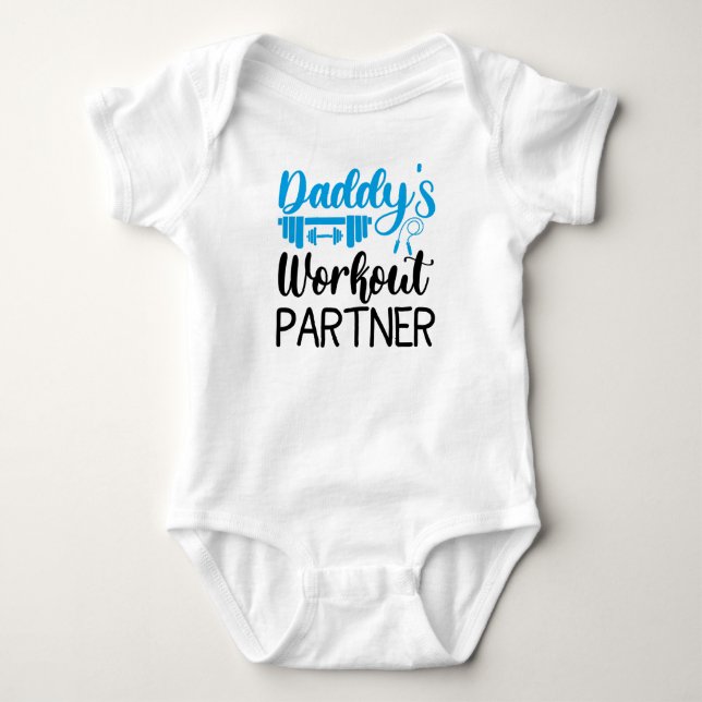 Daddy's Workout Partner Baby Strampler (Vorderseite)