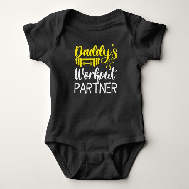 Daddy's Workout Partner Baby Strampler (Vorderseite)