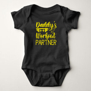 Daddy's Workout Partner Baby Strampler