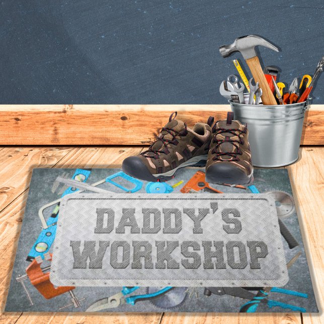 Daddy's Workshop Mancave Industrial Tools for Vate Fußmatte (Dad's Workshop Floor Mat / Doormat Metal Sheet with Carpentry Tools Father's Day Gift Idea for Dad)