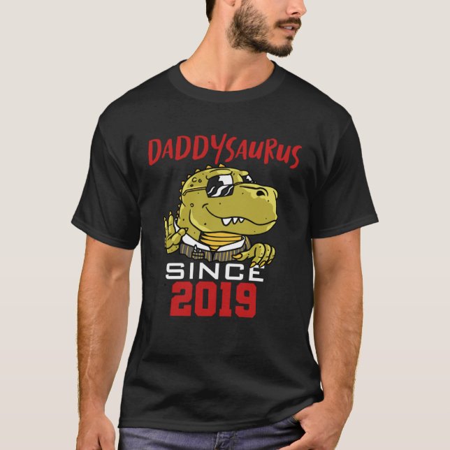 Daddysaurus since 2019 T-Shirt (Vorderseite)
