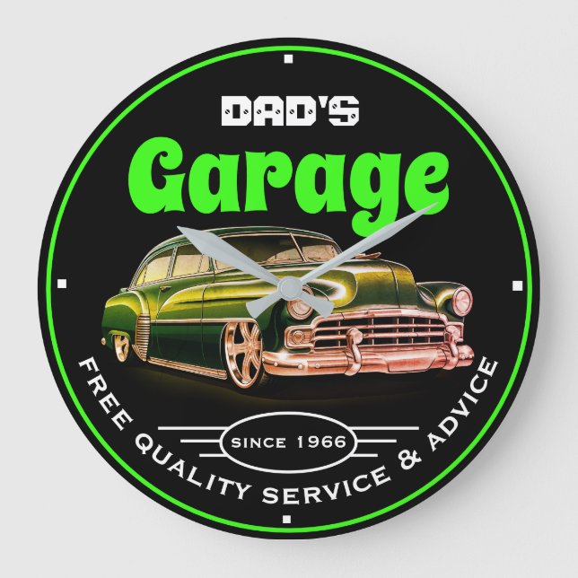 Dad's Garage Jeder Name Immer Offen Grüne Schrifta Große Wanduhr (Vorderseite)