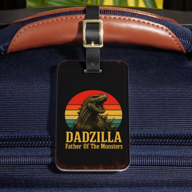 Dadzilla Vater der Monster Vatertag Gepäckanhänger (Vorderseite Insitu 2)