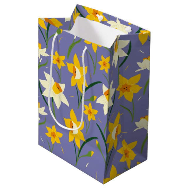 Daffodien auf Blue Lila Mittlere Geschenktüte (Vorderseite Schrägansicht)