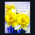 Daffodien Pop Art with Desiderata Zitat, gelb Poster<br><div class="desc">Daffodils Pop Art mit Desiderata Zitat,  Wenn Sie sich mit anderen vergleichen,  können Sie vergeblich und bitter werden; denn immer wird es mehr und weniger Menschen als Sie selbst. Illustration der gelben Schnörkel</div>