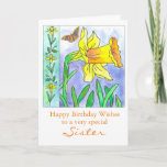 Daffodil Watercolor Blume Happy Birthday Sister Karte<br><div class="desc">Eine hübsche, blumengeschmückte Geburtstagskarte mit einem großen, hellgelben Daffodil und Schmetterling, gezeichnet mit schwarzem Stift und Tinte mit Aquarell und einem weichen, blauen Hintergrund. Schön für Ihre Schwester oder Sie können den Text an Ihre Bedürfnisse anpassen. Dieses Design stammt aus meinem Farbbuch "Lila's Garden: Ein Hütte Garden Coloring Buch, das...</div>
