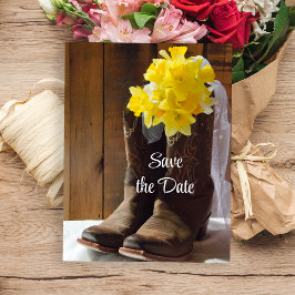 Daffodils Cowboy Boots Barn Wedding Retten Sie das Ankündigungspostkarte