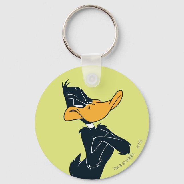 DAFFY DUCK™ mit überquerten Waffen Schlüsselanhänger (Vorderseite)