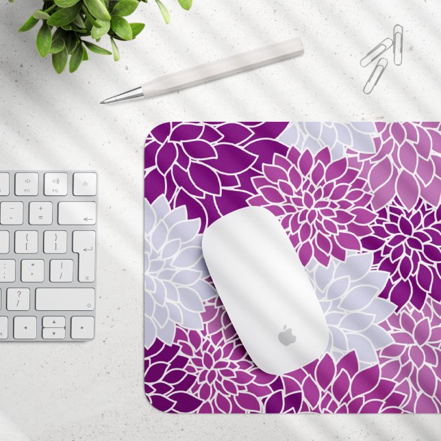 Dahlia-Blume, Muster von Blume, Lila Dahlia Mousepad (Von Creator hochgeladen)