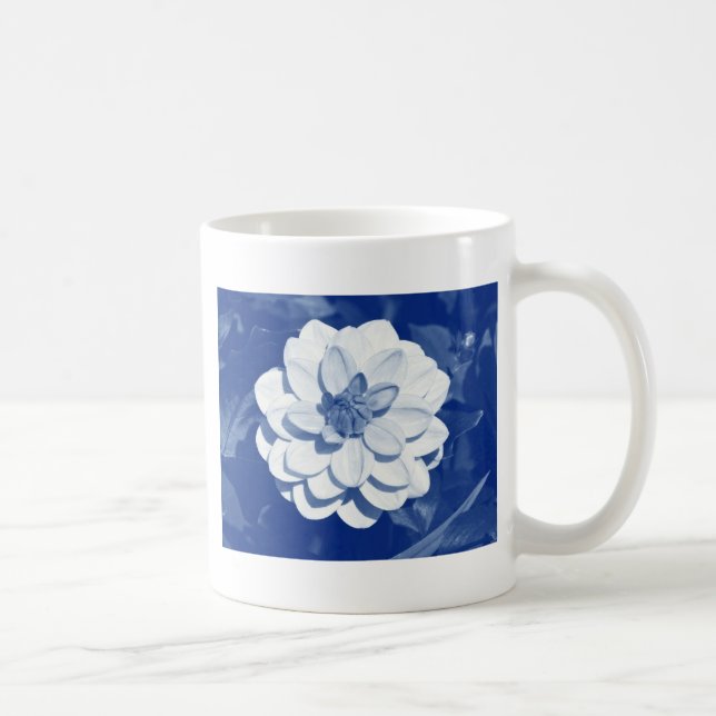 Dahlia - Digital Cyanotype Kaffeetasse (Rechts)