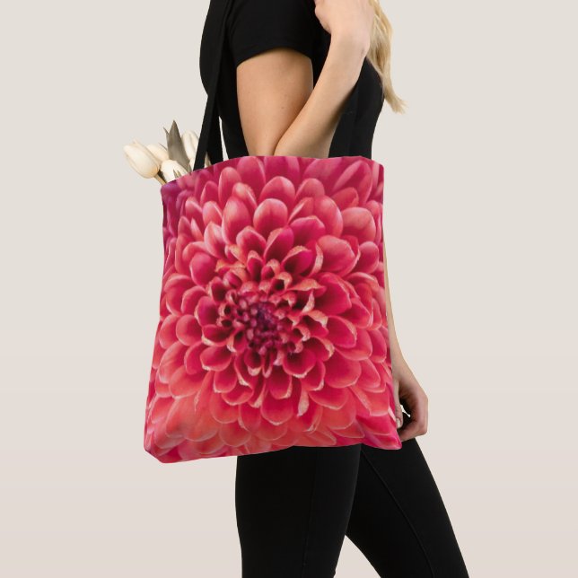 Dahlia Heart — (Von Nahem)