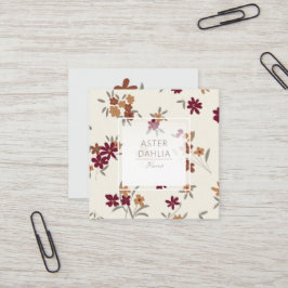 Dainty Gold Maroon Floral Pattern Quadratische Visitenkarte