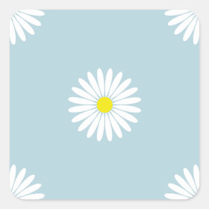 Daisies Illustrative Lg Muster auf blass blau Quadratischer Aufkleber