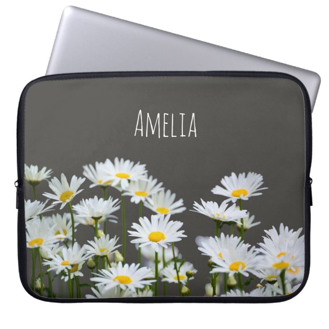 Daisies on Gray Laptopschutzhülle (Vorderseite)