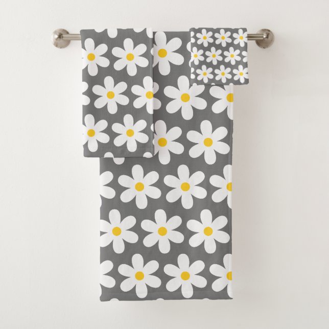 Daisis Retro Floral Muster Weiß Grau Badhandtuch Set (Insitu)