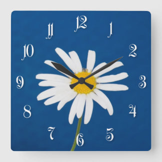 Daisy Blume Quadratische Wanduhr