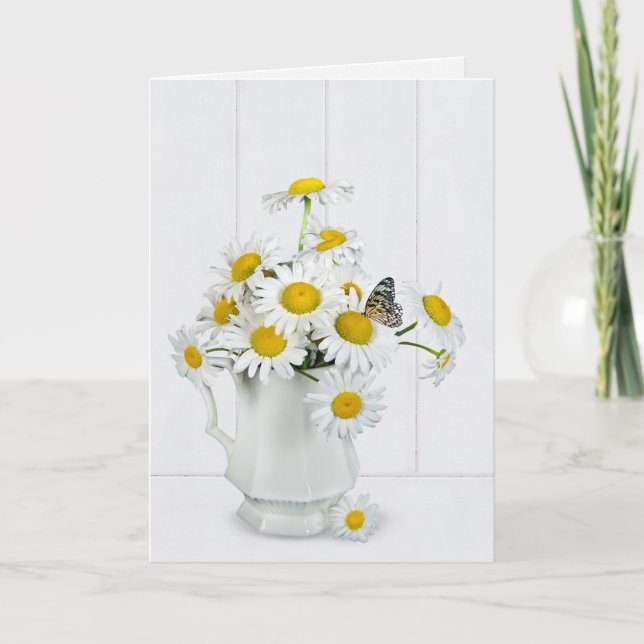 Daisy Bouquet mit Schmetterling auf weiß gekalktem Karte (Vorderseite)
