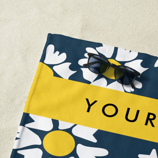 Daisy Muster, White Daisies, Ihr Name Strandtuch (Beispiel)