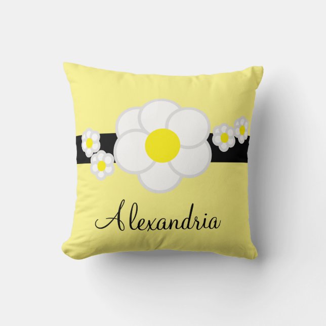 Daisy on Soft Yellow with Black Strip Name Script Kissen (Vorderseite)