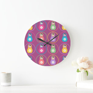 Daisyflower Matryoshka Große Wanduhr