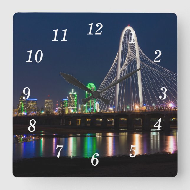 Dallas Bridge View Wall Clock Quadratische Wanduhr (Vorderseite)
