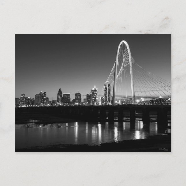 Dallas Skyline Dawn Grayscale Postkarte (Vorderseite)