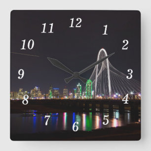 Dallas Skyline Hunt Wall Clock Quadratische Wanduhr