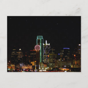 Dallas Skyline in der Nacht Postkarte