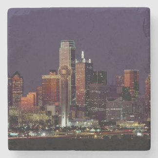 Dallas-Skyline nachts Steinuntersetzer