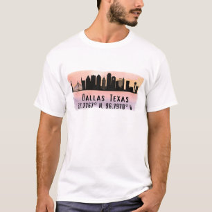 Dallas TX Skyline Latitude und Länge T-Shirt