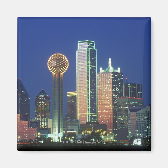 'Dallas, TX-Skyline nachts mit Wiedersehen Tower' Magnet (Vorne)