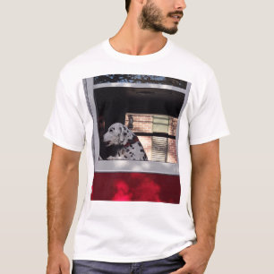 Dalmatiner in Feuerwehrwagen T-Shirt
