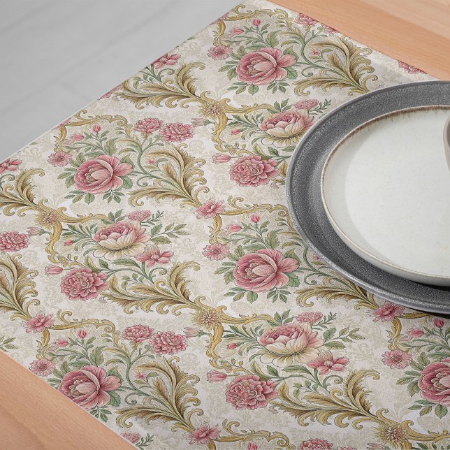 Damask Delight Floral Table Runner Viktorianisch C Großer Tischläufer (Damask Delight Floral Table Runner Victorian Chic)