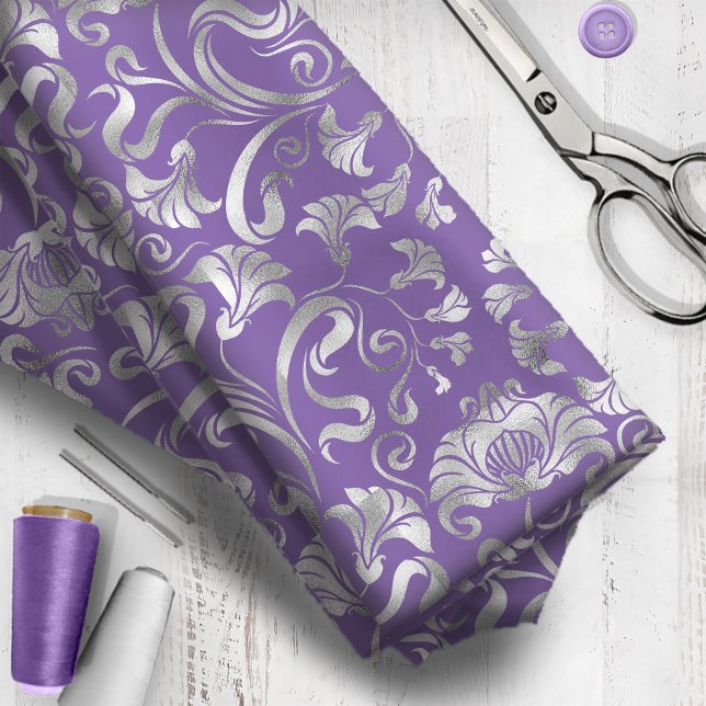 Damask Floral Shimmer Silver Background ID461 Stoff (Von Creator hochgeladen)