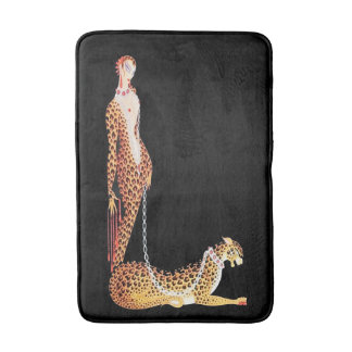 Dame mit Leopard-Badematte Badematte