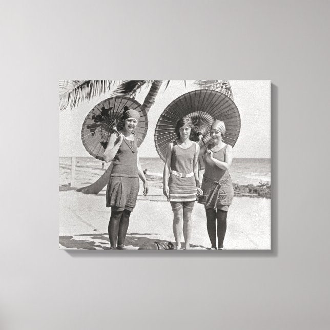 Damen am Strand, 1920 Leinwanddruck (Vorderseite)