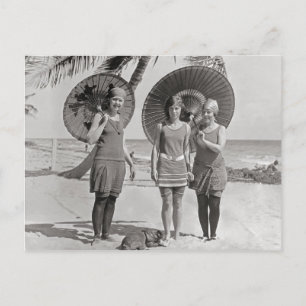 Damen am Strand, 1920 Postkarte