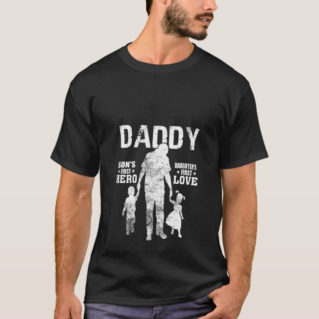 Damen Daddy A Sons First Held A Daughters First L T-Shirt (Vorderseite)