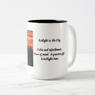 Dämmerung in der Stadt Tasse