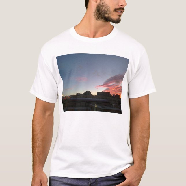 Dämmerung T-Shirt (Vorderseite)