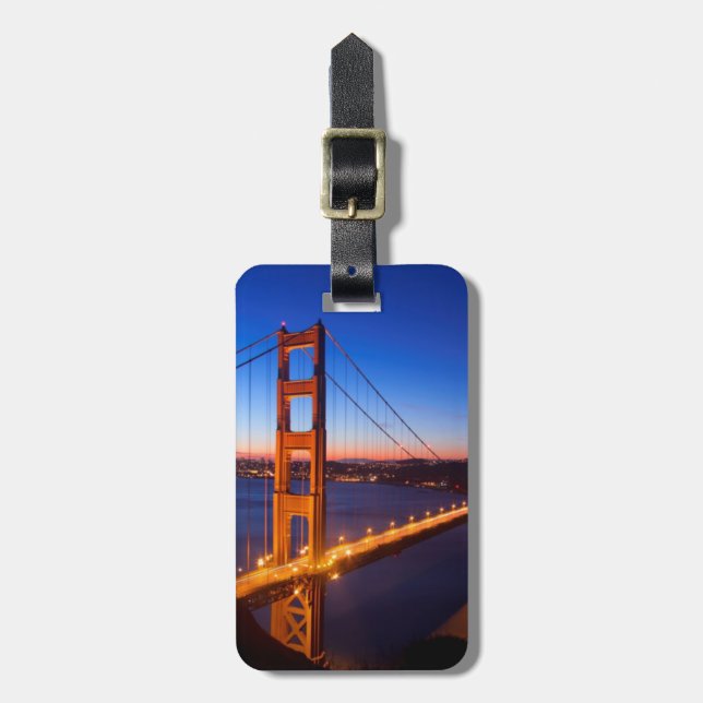 Dämmerung über San Francisco und Golden Gepäckanhänger (Vorderseite vertikal)