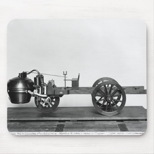 Dampfgetriebenes Auto erfunden Mousepad (Vorne)