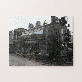 Dampflokomotive im Vintage-Stil in Schwarz-Weiß Puzzle