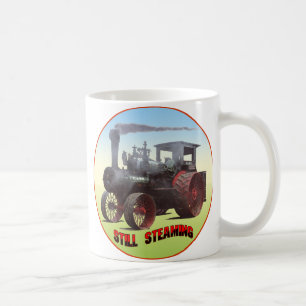 Dampfzugmaschine noch dampfend kaffeetasse