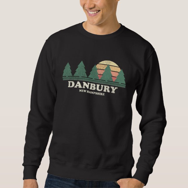 Danbury NH Vintage Throwback Tee Retro 70s Design (Vorderseite)