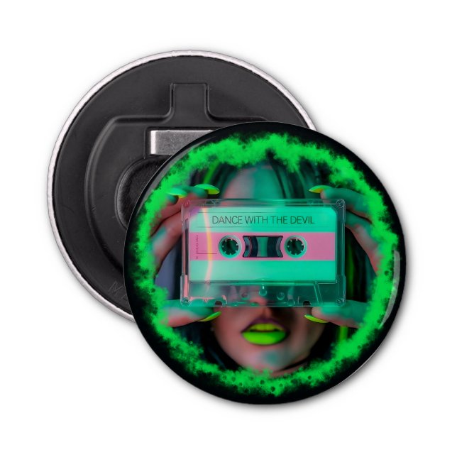 Dance with the Devil Flaschenöffner (Vorderseite)